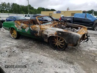 1972 Oldsmobile Cutlass with VIN 3J67K2M227685, listed as a Copart auction lot 62278374 with Not Provided miles and Non Repairable. Bid and sale history available at DreamBid. Image 4.