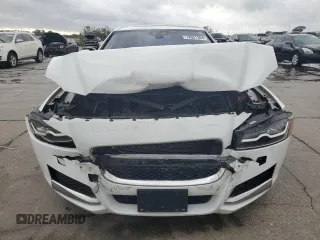 2016 Jaguar XF 35t Prestige with VIN SAJBK4BV3GCY15743, listed as a Copart auction lot 78531394 with 83,791 mi miles and Salvage Title. Bid and sale history available at carsss.com. Image 5.