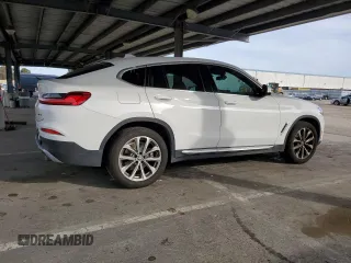 2019 BMW X4 xDrive30i with VIN 5UXUJ3C52KLG53648, listed as a Copart auction lot 48374685 with 73,708 mi miles and Salvage Title. Bid and sale history available at carsss.com. Image 3.