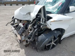 2009 Scion xB with VIN JTLKE50E691085814, listed as a IAAI auction lot 42044669 with Not Provided miles and . Bid and sale history available at DreamBid. Image 14.