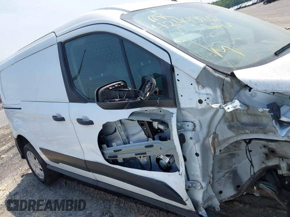 2020 Ford Transit Connect XL z VIN NM0LS7E78L1482802, wystawiony jako IAAI lot #42445262 z przebiegiem 29 649 mil mil oraz . Historia ofert i sprzedaży dostępna na DreamBid. Obrazek 13.
