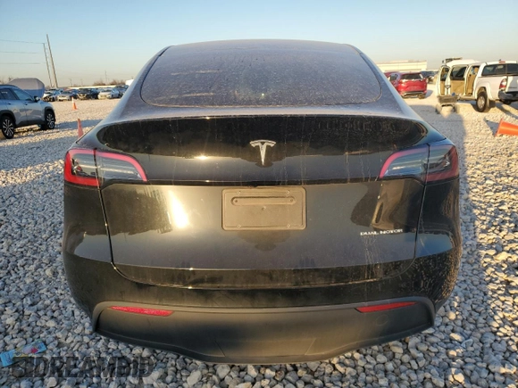 2023 Tesla Model Y Long Range z VIN 7SAYGDEE1PA078373, wystawiony jako Copart lot #48169175 z przebiegiem Nie podano mil oraz Szkoda całkowita • Salvage title. Historia ofert i sprzedaży dostępna na DreamBid. Obrazek 6.