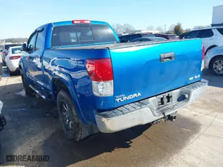 2010 Toyota Tundra 4WD Truck with VIN 5TFUW5F11AX143609, listed as a IAAI auction lot 41498326 with 140,716 mi miles. Bid and sale history available at carsss.com. Image 3.