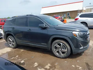 2020 GMC Terrain SLT z VIN 3GKALVEV1LL204363, wystawiony jako IAAI lot #42156427 z przebiegiem 101 223 mil mil oraz . Historia ofert i sprzedaży dostępna na DreamBid. Obrazek 13.