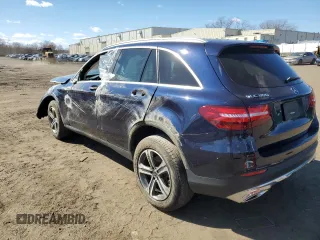 2019 Mercedes-Benz GLC with VIN WDC0G4KB5KV153037, listed as a Copart auction lot 50768415 with 52,018 mi miles and Salvage Title. Bid and sale history available at carsss.com. Image 2.
