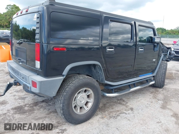 2007 Hummer H2 SUV z VIN 5GRGN23U57H112295, wystawiony jako IAAI lot #42257618 z przebiegiem 183 991 mil mil oraz . Historia ofert i sprzedaży dostępna na DreamBid. Obrazek 4.