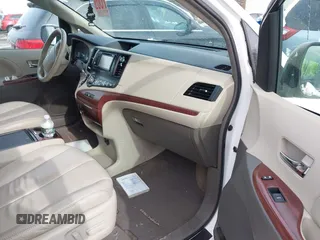 2012 Toyota Sienna XLE with VIN 5TDDK3DC3CS046182, listed as a IAAI auction lot 41387074 with 161,348 mi miles. Bid and sale history available at carsss.com. Image 5.