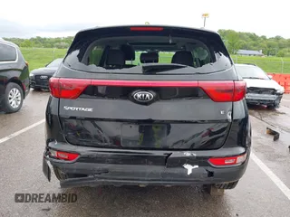 2018 Kia Sportage EX z VIN KNDPN3AC8J7382796, wystawiony jako IAAI lot #42161431 z przebiegiem 42 666 mil mil oraz . Historia ofert i sprzedaży dostępna na DreamBid. Obrazek 17.
