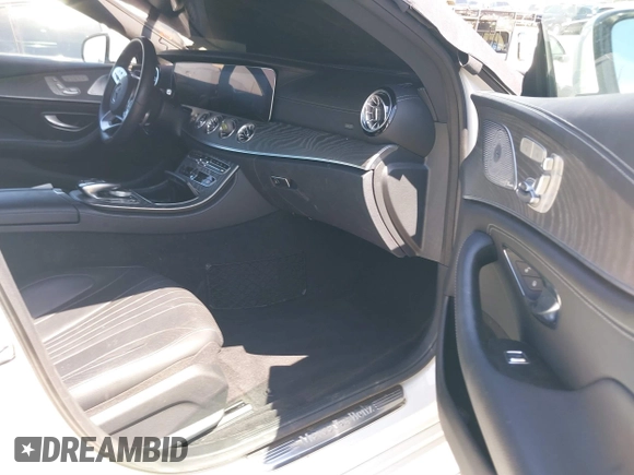 2019 Mercedes-Benz CLS 450 with VIN WDD2J5JB3KA027716, listed as a IAAI auction lot 40065799 with 28,957 mi miles and . Bid and sale history available at DreamBid. Image 5.