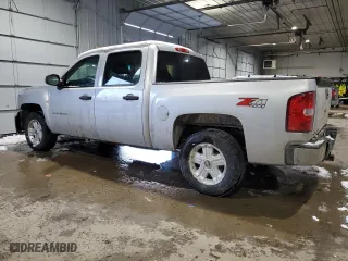 2013 Chevrolet Silverado 1500 LT with VIN 3GCPKSE73DG233835, listed as a Copart auction lot 43994585 with 179,331 mi miles and Salvage Title. Bid and sale history available at carsss.com. Image 2.