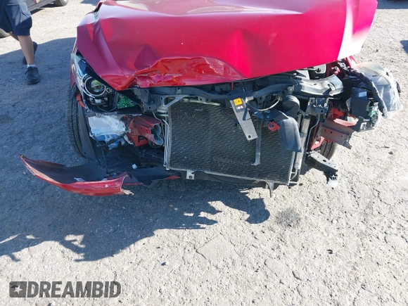 2015 Mazda 3 S Grand Touring z VIN JM1BM1W36F1253699, wystawiony jako IAAI lot #42204557 z przebiegiem 132 626 mil mil oraz . Historia ofert i sprzedaży dostępna na DreamBid. Obrazek 12.