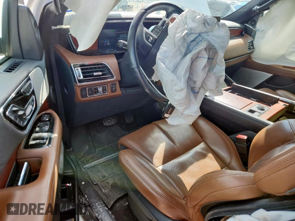 2022 Lincoln Navigator Reserve с VIN 5LMJJ3KT9NEL01203, выставлен на аукционе Copart как лот 60660935 с пробегом 55 812 миль миль и Списание • Salvage title. История ставок и продаж доступна на DreamBid. Изображение 8.