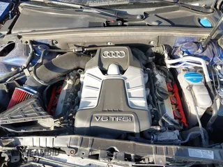 2015 Audi S4 Premium Plus with VIN WAUDGAFL7FA066078, listed as a IAAI auction lot 41287745 with 94,277 mi miles. Bid and sale history available at carsss.com. Image 10.