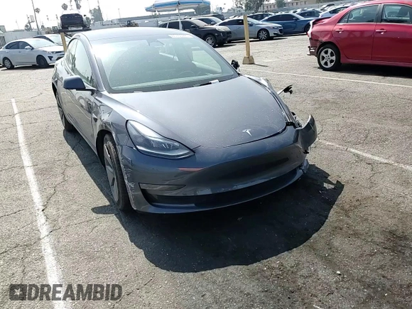 2023 Tesla Model 3 z VIN 5YJ3E1EA2PF680355, wystawiony jako Copart lot #60760225 z przebiegiem 17 270 mil mil oraz Szkoda całkowita • Salvage title. Historia ofert i sprzedaży dostępna na DreamBid. Obrazek 13.