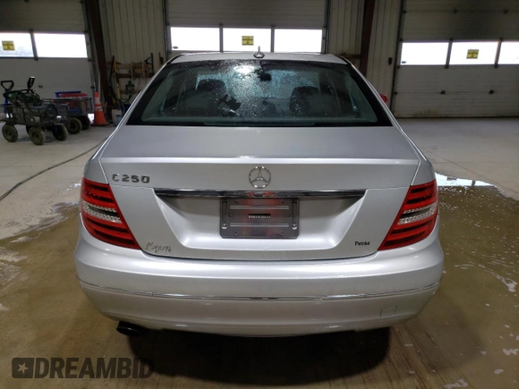2014 Mercedes-Benz C 250 Sport with VIN WDDGF4HB0EA918431, listed as a Copart auction lot 54676495 with 178,407 mi miles and Clean title. Bid and sale history available at DreamBid. Image 6.