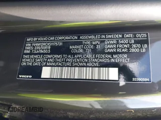 2025 Volvo XC60 Plus с VIN YV4M12RCXS1175731, выставлен на аукционе IAAI как лот 42421989 с пробегом 4 088 миль миль и . История ставок и продаж доступна на DreamBid. Изображение 9.