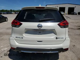 2017 Nissan Rogue SV с VIN KNMAT2MV7HP543653, выставлен на аукционе Copart как лот 54746125 с пробегом 184 086 миль миль и Списание • Salvage title. История ставок и продаж доступна на DreamBid. Изображение 6.