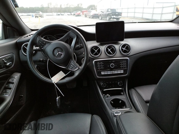 2018 Mercedes-Benz CLA 250 with VIN WDDSJ4EB5JN595932, listed as a Copart auction lot 70053322 with 31,286 mi miles and . Bid and sale history available at DreamBid. Image 8.