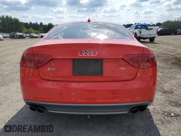 2013 Audi S5 Prestige z VIN WAUVGAFR8DA013959, wystawiony jako Copart lot #70921684 z przebiegiem 214 216 mil mil oraz Czysty tytuł • Clean title. Historia ofert i sprzedaży dostępna na DreamBid. Obrazek 6.
