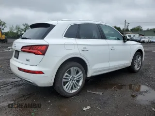 2018 Audi Q5 Premium Plus with VIN WA1BNAFY3J2082867, listed as a Copart auction lot 61017895 with 85,070 mi miles and Salvage title. Bid and sale history available at DreamBid. Image 3.