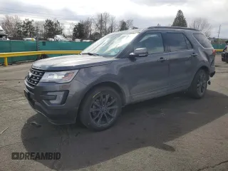 2017 Ford Explorer XLT with VIN 1FM5K8D87HGE41797, listed as a Copart auction lot 51241055 with 102,639 mi miles and Salvage Title. Bid and sale history available at DreamBid. Image 1.
