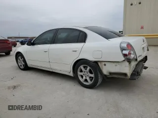 2005 Nissan Altima 2.5 with VIN 1N4AL11D25C343231, listed as a Copart auction lot 45897415 with 162,646 mi miles and Clean Title. Bid and sale history available at carsss.com. Image 2.