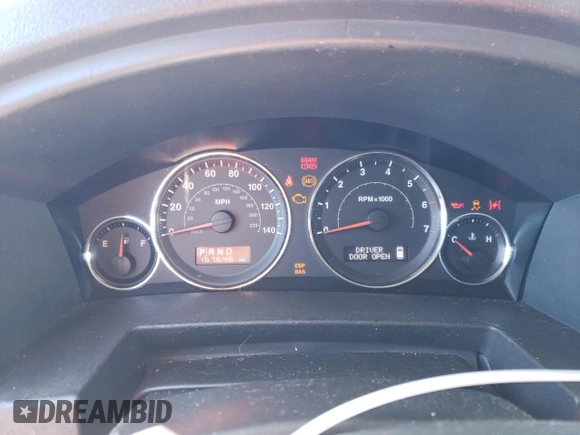 2010 Jeep Commander Sport z VIN 1J4RG4GT8AC139104, wystawiony jako Copart lot #84720134 z przebiegiem 167 646 mil mil oraz Szkoda całkowita • Salvage title. Historia ofert i sprzedaży dostępna na DreamBid. Obrazek 9.