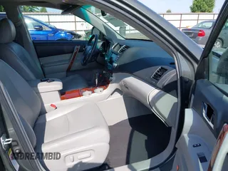 2012 Toyota Highlander Limited with VIN 5TDYK3EH8CS061076, listed as a IAAI auction lot 42499863 with 168,086 mi miles and . Bid and sale history available at DreamBid. Image 5.