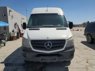2014 Mercedes-Benz Sprinter with VIN WD3PE8DE2E5826891, listed as a Copart auction lot 54057315 with 193,177 mi miles and Clean Title. Bid and sale history available at DreamBid. Image 5.