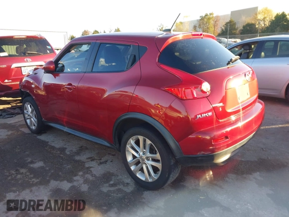 2011 Nissan Juke SL with VIN JN8AF5MR6BT021630, listed as a IAAI auction lot 40977169 with 83,909 mi miles. Bid and sale history available at carsss.com. Image 3.