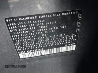 2024 Volkswagen Tiguan S с VIN 3VVRB7AX2RM053669, выставлен на аукционе IAAI как лот 41461526 с пробегом 33 358 миль миль и . История ставок и продаж доступна на DreamBid. Изображение 9.