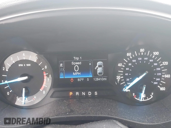 2017 Ford Fusion SE z VIN 3FA6P0HD6HR174945, wystawiony jako IAAI lot #42416548 z przebiegiem 128 410 mil mil oraz . Historia ofert i sprzedaży dostępna na DreamBid. Obrazek 7.