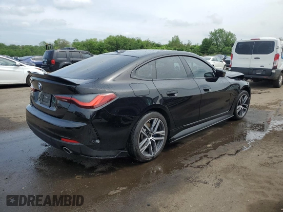 2024 BMW 4 Series 430i xDrive z VIN WBA73AV05RFP73980, wystawiony jako Copart lot #57059745 z przebiegiem 29 170 mil mil oraz Szkoda całkowita • Salvage title. Historia ofert i sprzedaży dostępna na DreamBid. Obrazek 3.
