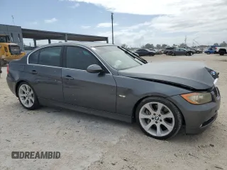 2008 BMW 3 Series 335i z VIN WBAVB77588NH79110, wystawiony jako Copart lot #52767815 z przebiegiem 98 074 mil mil oraz Szkody całkowita. Historia ofert i sprzedaży dostępna na DreamBid. Obrazek 4.
