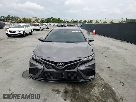 2023 Toyota Camry SE z VIN 4T1T11AK3PU170075, wystawiony jako Copart lot #59023595 z przebiegiem 18 505 mil mil oraz Szkoda całkowita • Salvage title. Historia ofert i sprzedaży dostępna na DreamBid. Obrazek 14.