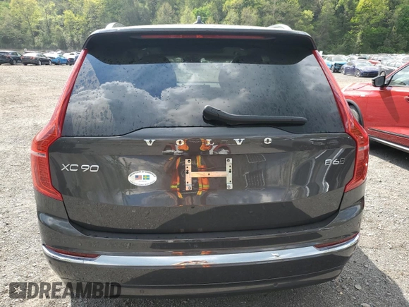 2024 Volvo XC90 Plus Bright Theme z VIN YV4062PE9R1145506, wystawiony jako Copart lot #55670495 z przebiegiem 18 734 mil mil oraz Szkoda całkowita • Salvage title. Historia ofert i sprzedaży dostępna na DreamBid. Obrazek 6.