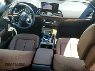 2023 Audi Q5 S line Premium z VIN WA1GAAFY2P2105890, wystawiony jako Copart lot #55735335 z przebiegiem 23 726 mil mil oraz Szkoda całkowita • Salvage title. Historia ofert i sprzedaży dostępna na DreamBid. Obrazek 8.