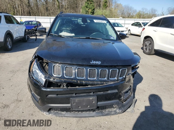 2019 Jeep Compass Altitude with VIN 3C4NJCBB9KT614537, listed as a Copart auction lot 53505475 with 120,623 mi miles and Salvage title. Bid and sale history available at DreamBid. Image 5.