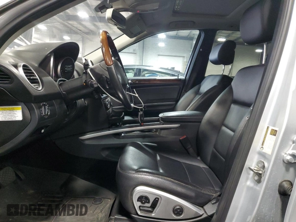 2011 Mercedes-Benz M with VIN 4JGBB2FB4BA683059, listed as a Copart auction lot 54586475 with 195,218 mi miles and Clean Title. Bid and sale history available at carsss.com. Image 7.
