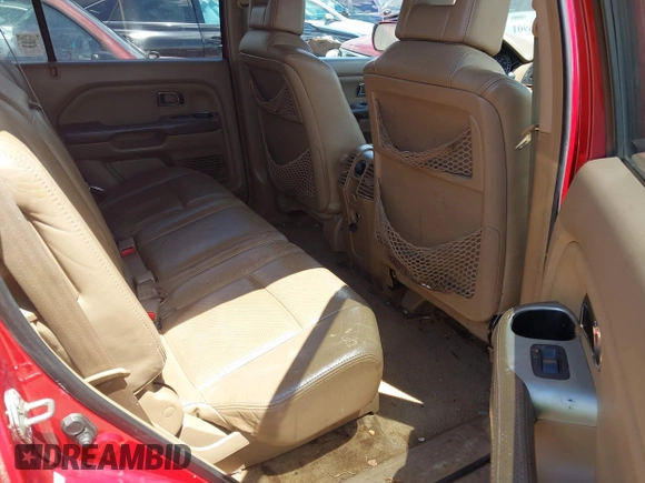 2004 Honda Pilot EX with VIN 2HKYF18564H595761, listed as a IAAI auction lot 42238901 with 376,548 mi miles and . Bid and sale history available at DreamBid. Image 8.