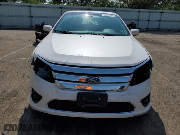 2011 Ford Fusion Hybrid с VIN 3FADP0L35BR317400, выставлен на аукционе Copart как лот 60225545 с пробегом 118 370 миль миль и Списание • Salvage title. История ставок и продаж доступна на DreamBid. Изображение 5.