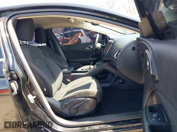 2015 Chrysler 200 Limited with VIN 1C3CCCAB6FN598486, listed as a IAAI auction lot 41910182 with 193,369 mi miles and . Bid and sale history available at DreamBid. Image 5.