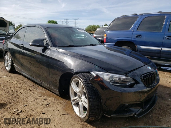 2016 BMW 2 Series M235i with VIN WBA1J7C52GV359829, listed as a Copart auction lot 52137103 with 47,053 mi miles. Bid and sale history available at carsss.com. Image 4.