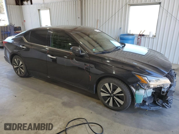 2020 Nissan Altima 2.5 SL with VIN 1N4BL4EV9LC150872, listed as a Copart auction lot 48186765 with 106,900 mi miles and Salvage Title. Bid and sale history available at carsss.com. Image 4.