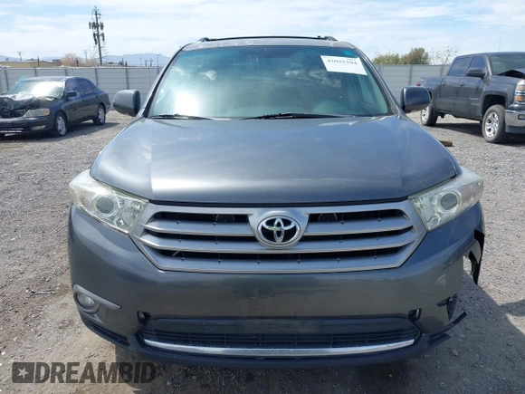 2012 Toyota Highlander Limited with VIN 5TDDK3EH8CS129178, listed as a IAAI auction lot 42025104 with 171,520 mi miles. Bid and sale history available at carsss.com. Image 12.