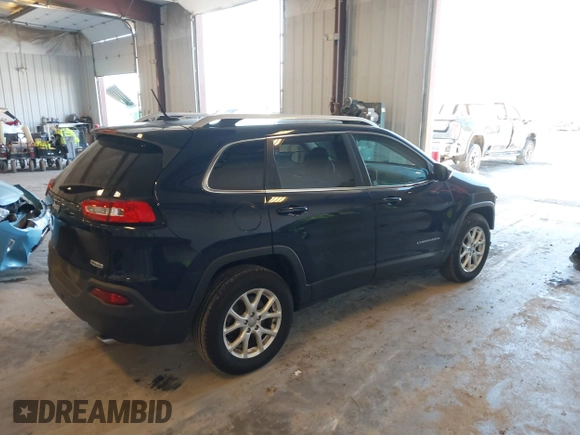2014 Jeep Cherokee Latitude z VIN 1C4PJMCS2EW219949, wystawiony jako IAAI lot #42221418 z przebiegiem 74 961 mil mil oraz . Historia ofert i sprzedaży dostępna na DreamBid. Obrazek 4.