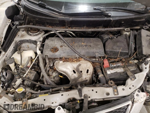 2010 Pontiac Vibe with VIN 5Y2SM6E03AZ403914, listed as a Copart auction lot 80558034 with 104,331 mi miles and Salvage Title. Bid and sale history available at carsss.com. Image 13.