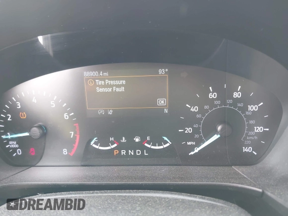 2020 Ford Escape S z VIN 1FMCU9F66LUA60875, wystawiony jako IAAI lot #42414961 z przebiegiem 88 900 mil mil oraz . Historia ofert i sprzedaży dostępna na DreamBid. Obrazek 7.