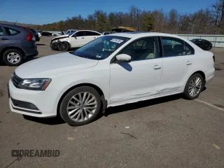 2016 Volkswagen Jetta Sedan 1.8T SEL with VIN 3VWL17AJXGM204173, listed as a Copart auction lot 50764765 with 168,471 mi miles and Clean Title. Bid and sale history available at carsss.com. Image 1.