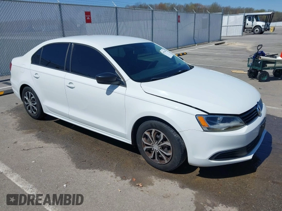 2014 Volkswagen Jetta S z VIN 3VW2K7AJ4EM415553, wystawiony jako IAAI lot #41971067 z przebiegiem 143 235 mil mil oraz . Historia ofert i sprzedaży dostępna na DreamBid. Obrazek 1.